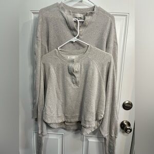 MOUSSY 2PC VINTAGE LONG SLEEVE BUTTON UP CROPPED SWEATSHIRT TOP - SOFT GRAY XS